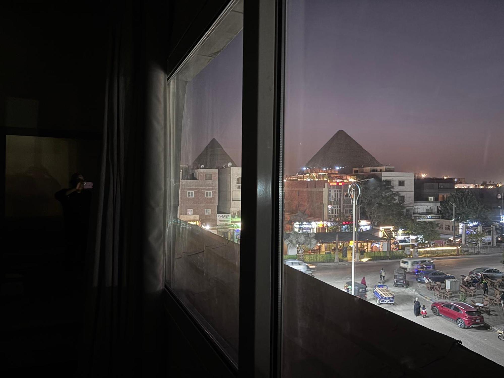 Hotel Hassan Pyramids *